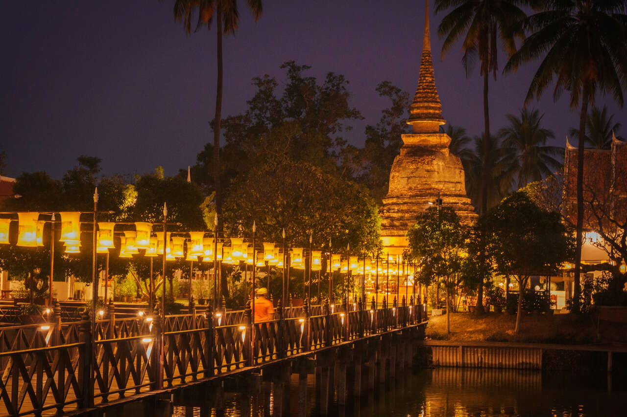 Learn Sukhothai’s traditions with expert guidance